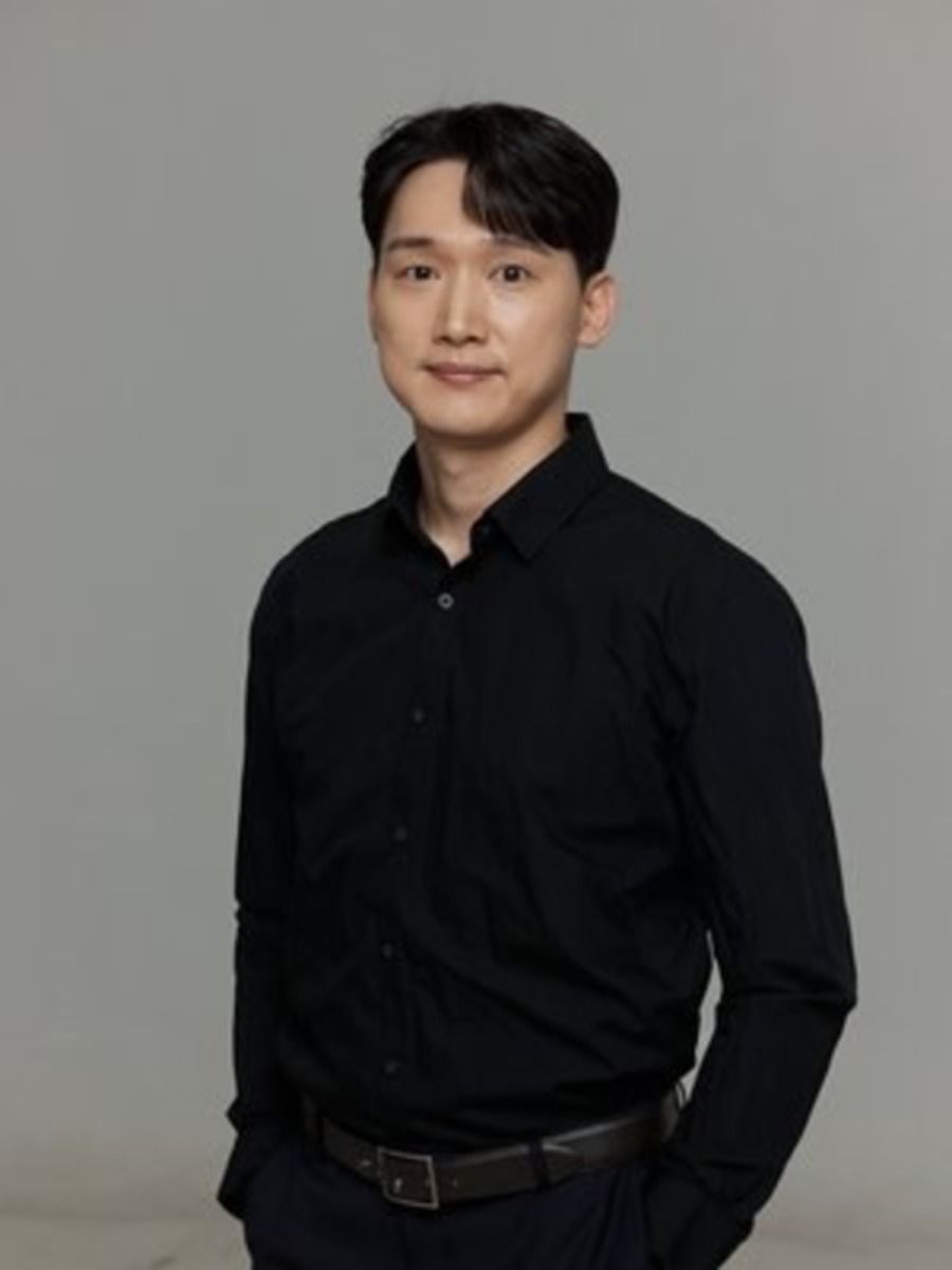 HYUNGJIN LEE, Ph.D. — portrait